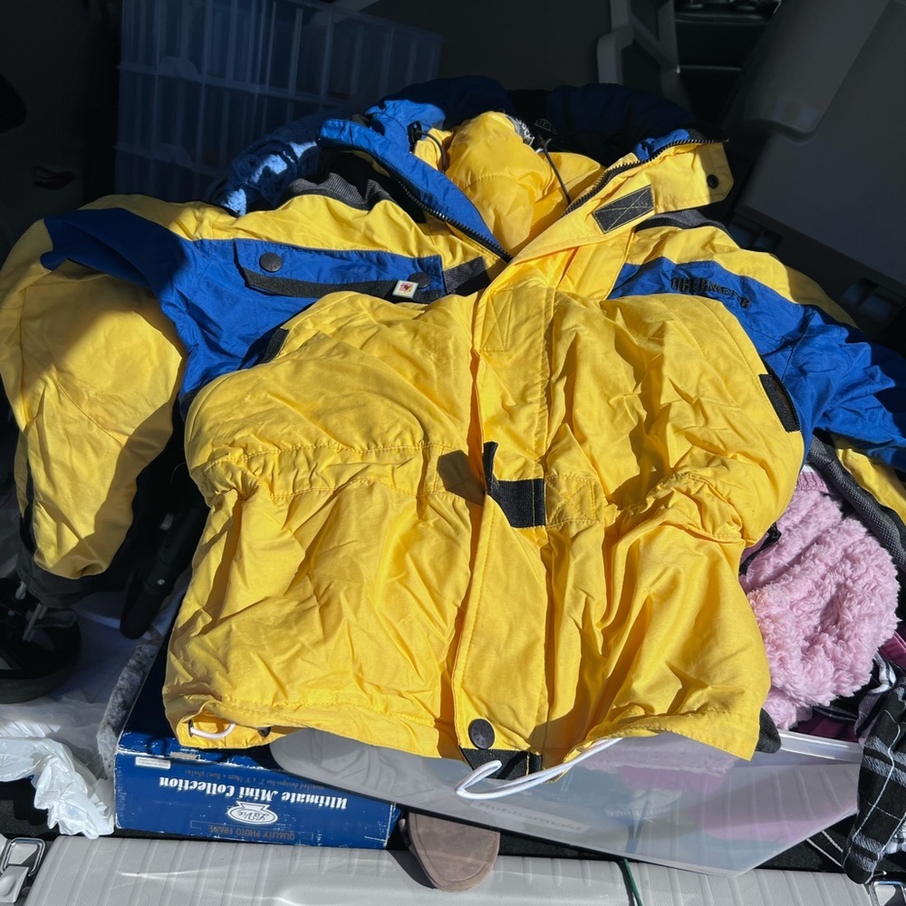 Obermeyer ski jacket/coat with hood kid size large